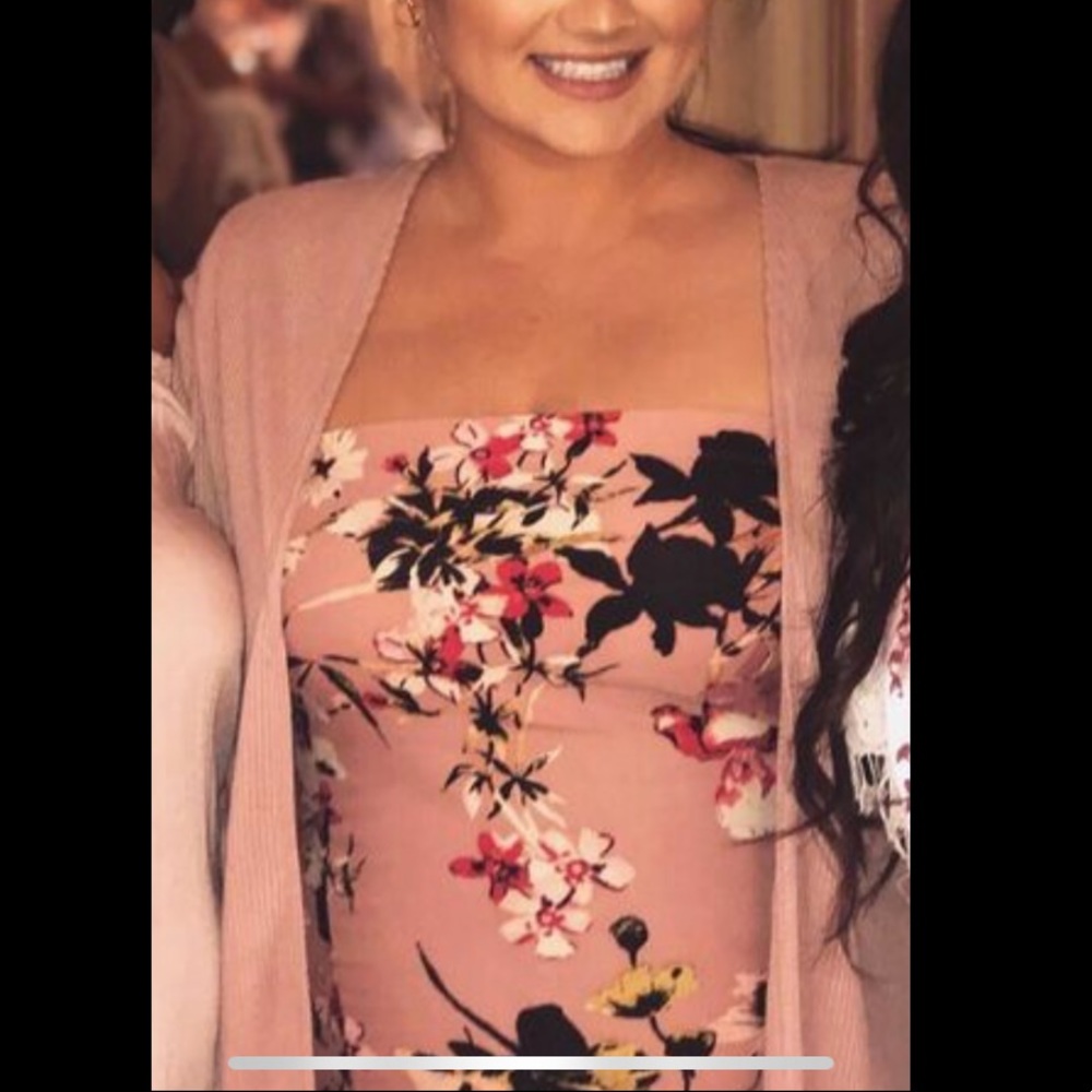 Dress - Picture 5 of 5